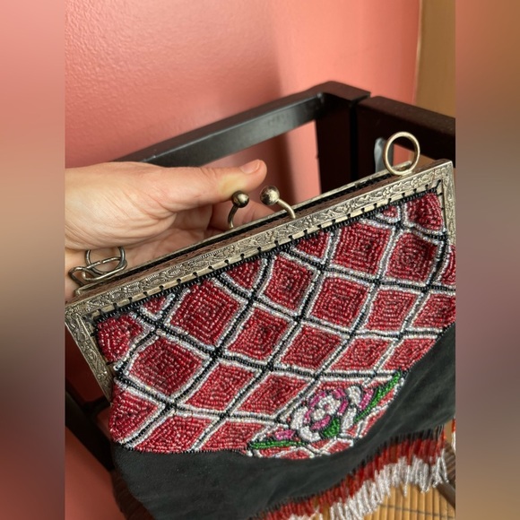 VINTAGE beaded handbag - Picture 4 of 8